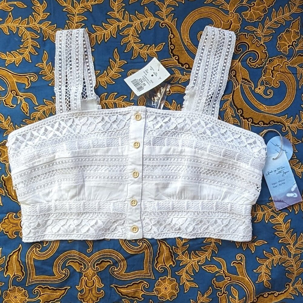 🌟NWT lace crop top white medium Japna